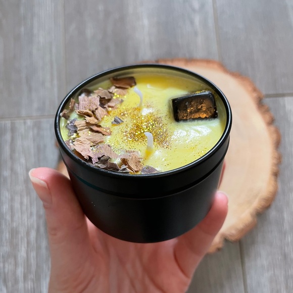 *Buddha Magic* Soy Wax Candle - Picture 4 of 6